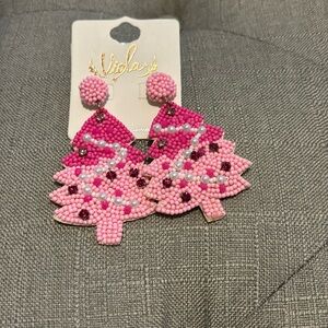 Pink Christmas tree beaded earrings rings. Pink beads and pearls